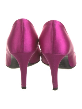 Roger Vivier Satin Crystal Embellishments Pumps