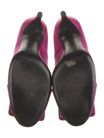 Roger Vivier Satin Crystal Embellishments Pumps