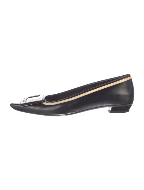 Roger Vivier Leather Flats
