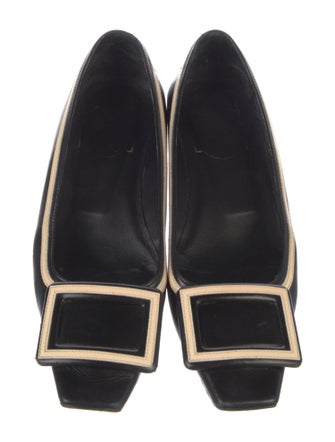 Roger Vivier Leather Flats