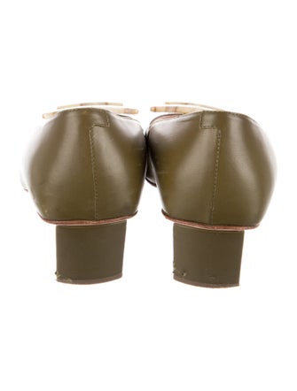 Roger Vivier Leather Pumps