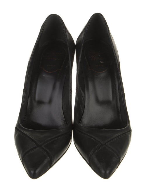 Roger Vivier Leather Pumps