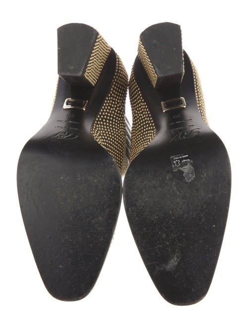 Roger Vivier Leather Studded Accents Chelsea Boots