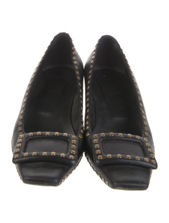 Roger Vivier Leather Pumps
