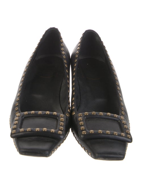 Roger Vivier Leather Pumps