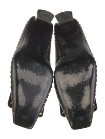 Roger Vivier Leather Pumps