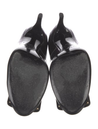 Roger Vivier Patent Leather Pumps