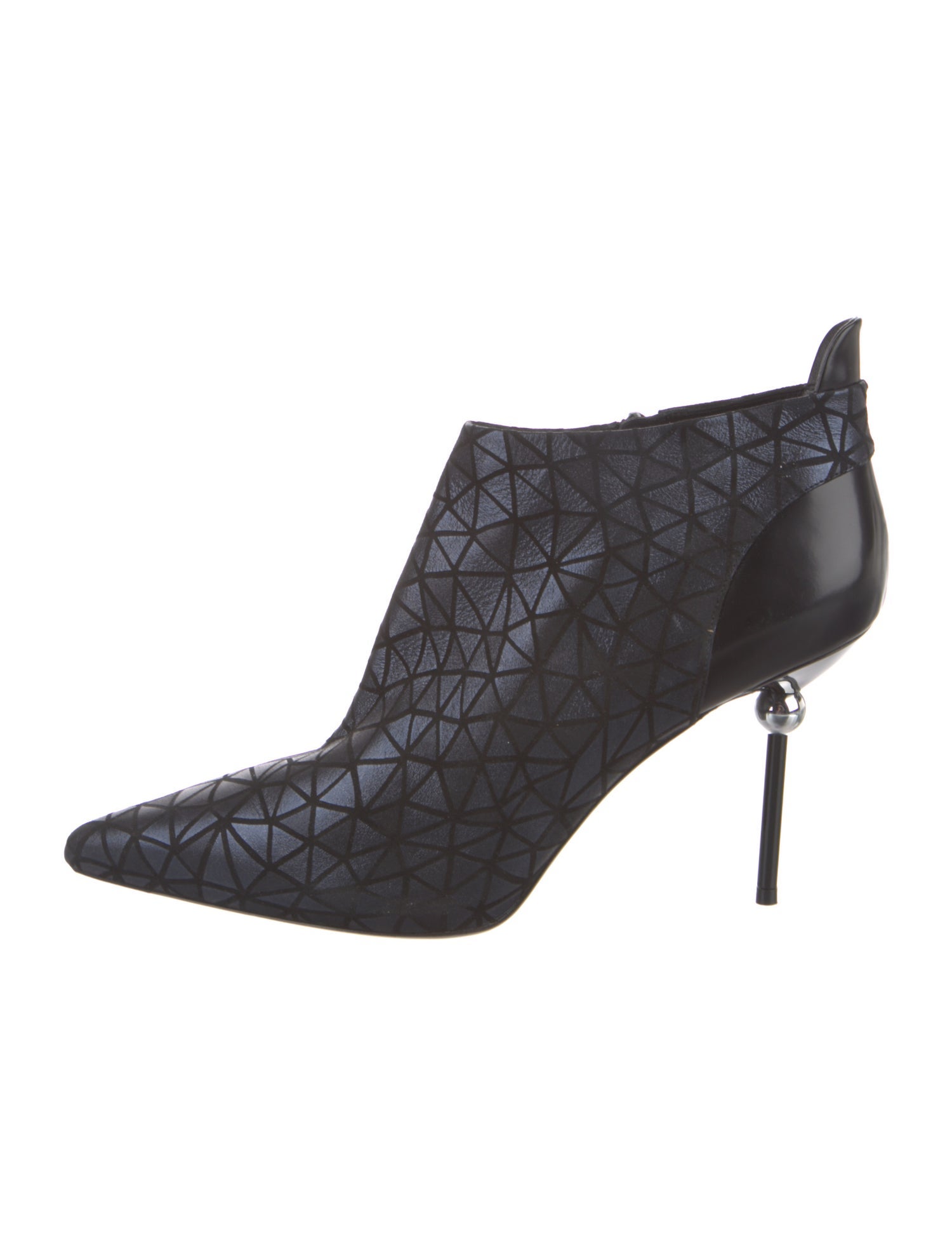 Roger Vivier Leather Chelsea Boots