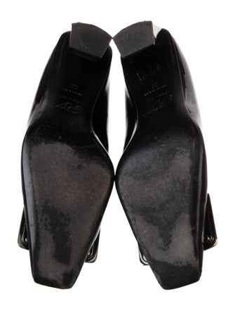 Roger Vivier Patent Leather Pumps