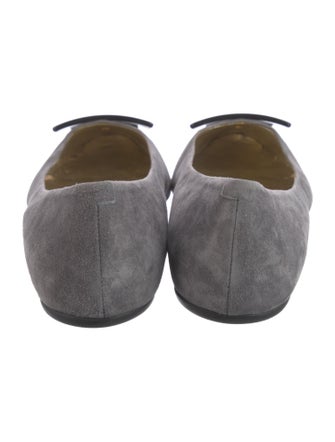 Roger Vivier Leather Flats