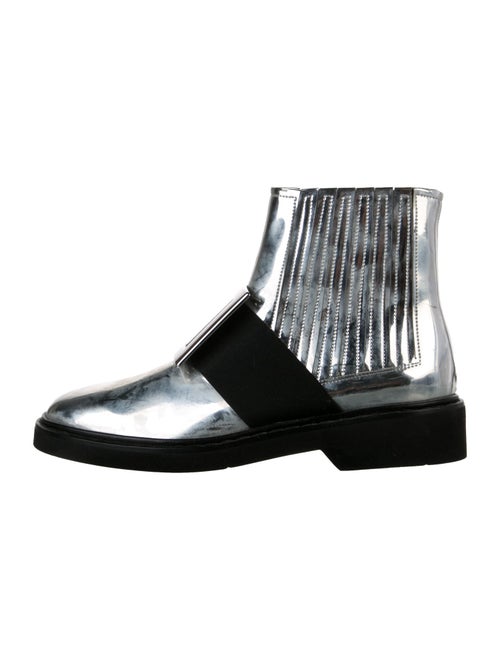 Roger Vivier Patent Leather Chelsea Boots