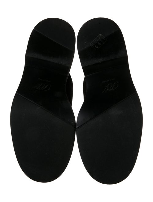 Roger Vivier Patent Leather Chelsea Boots