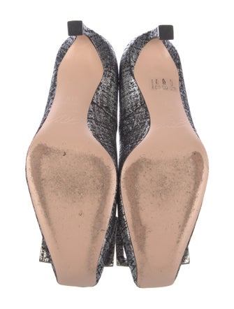 Roger Vivier Tweed Printed Pumps