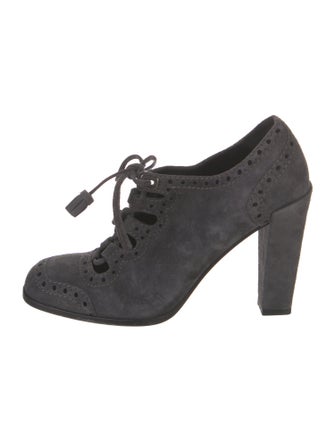 Roger Vivier Suede Tassel Accents Pumps