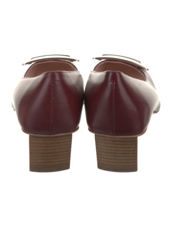 Roger Vivier Leather Pumps
