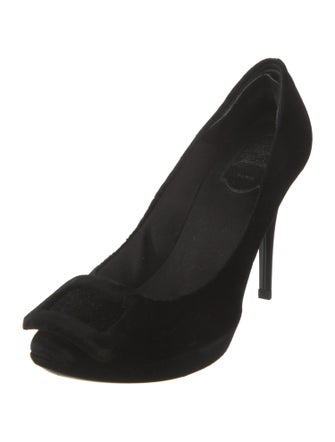 Roger Vivier Velvet Crystal Embellishments Pumps