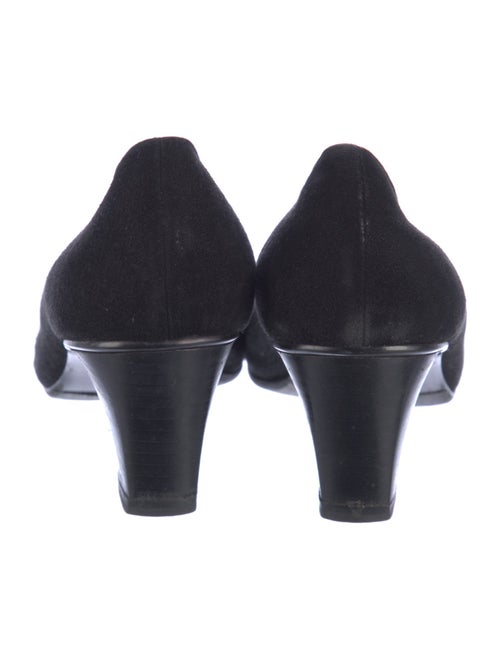 Roger Vivier Suede Pumps