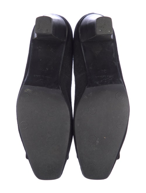 Roger Vivier Suede Pumps