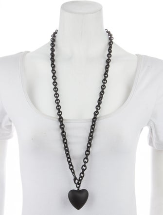 Roxanne Assoulin The Puffy Heart Pendant Necklace