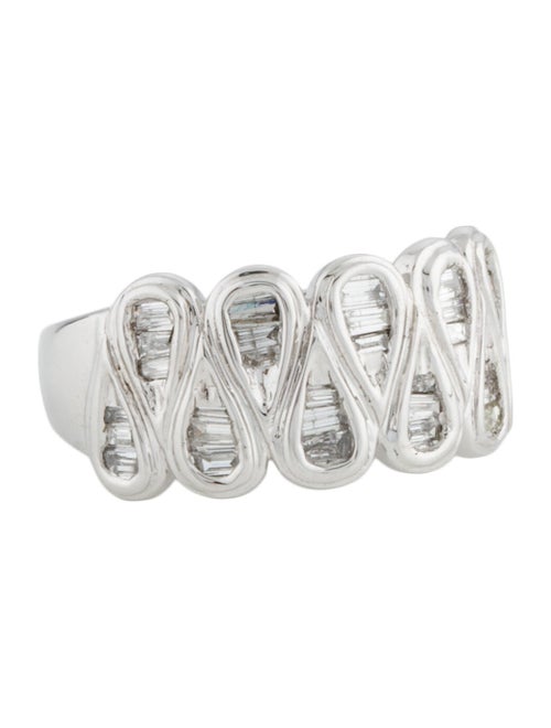14K Diamond Cocktail Ring white