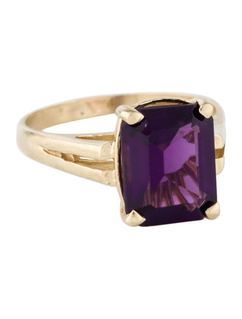 14K Amethyst Cocktail Ring yellow
