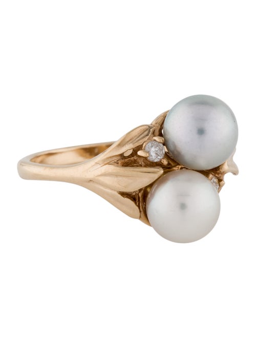 Ring 14K Pearl & diamond Cocktail Ring yellow