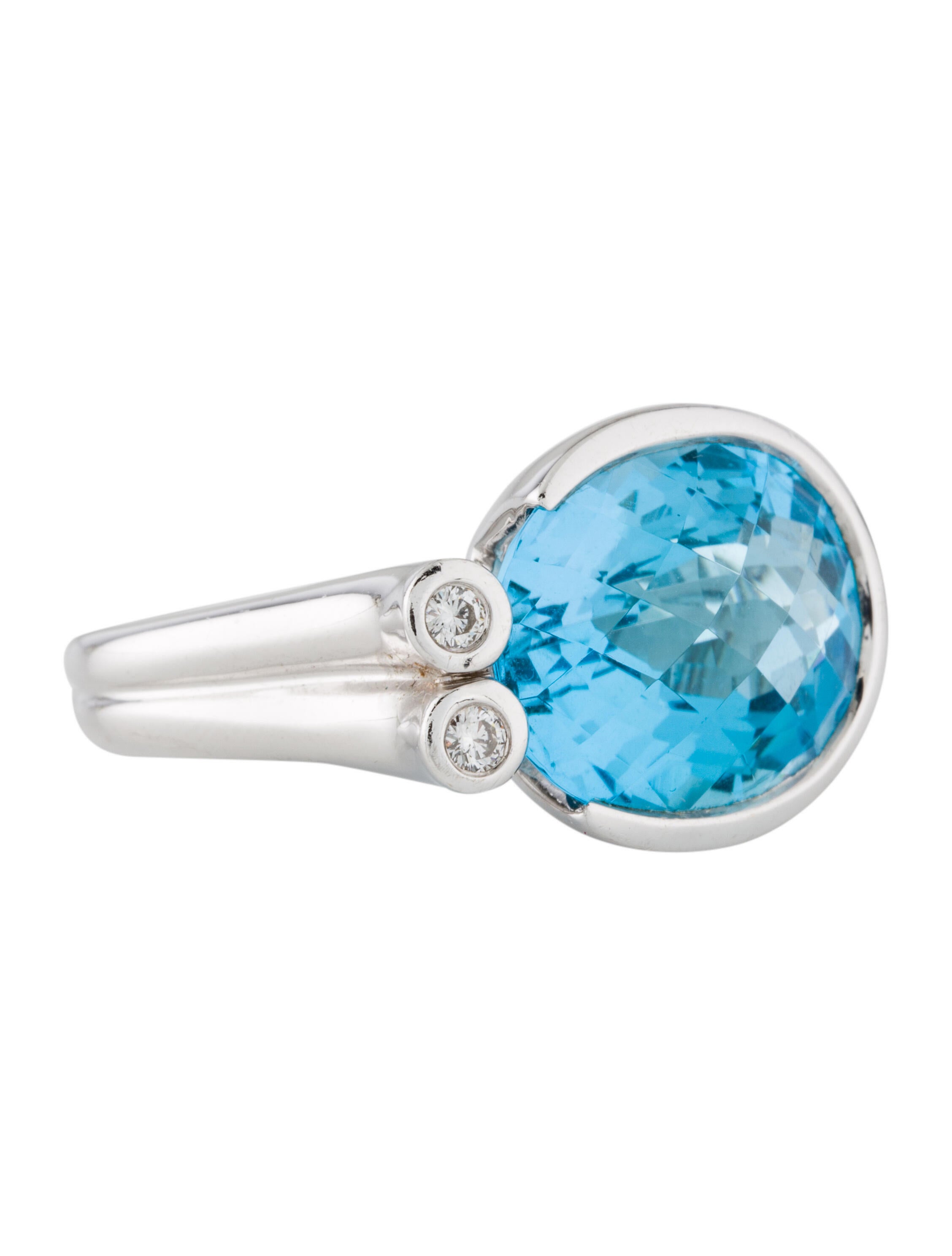 Ring 18K Topaz & Diamond Cocktail