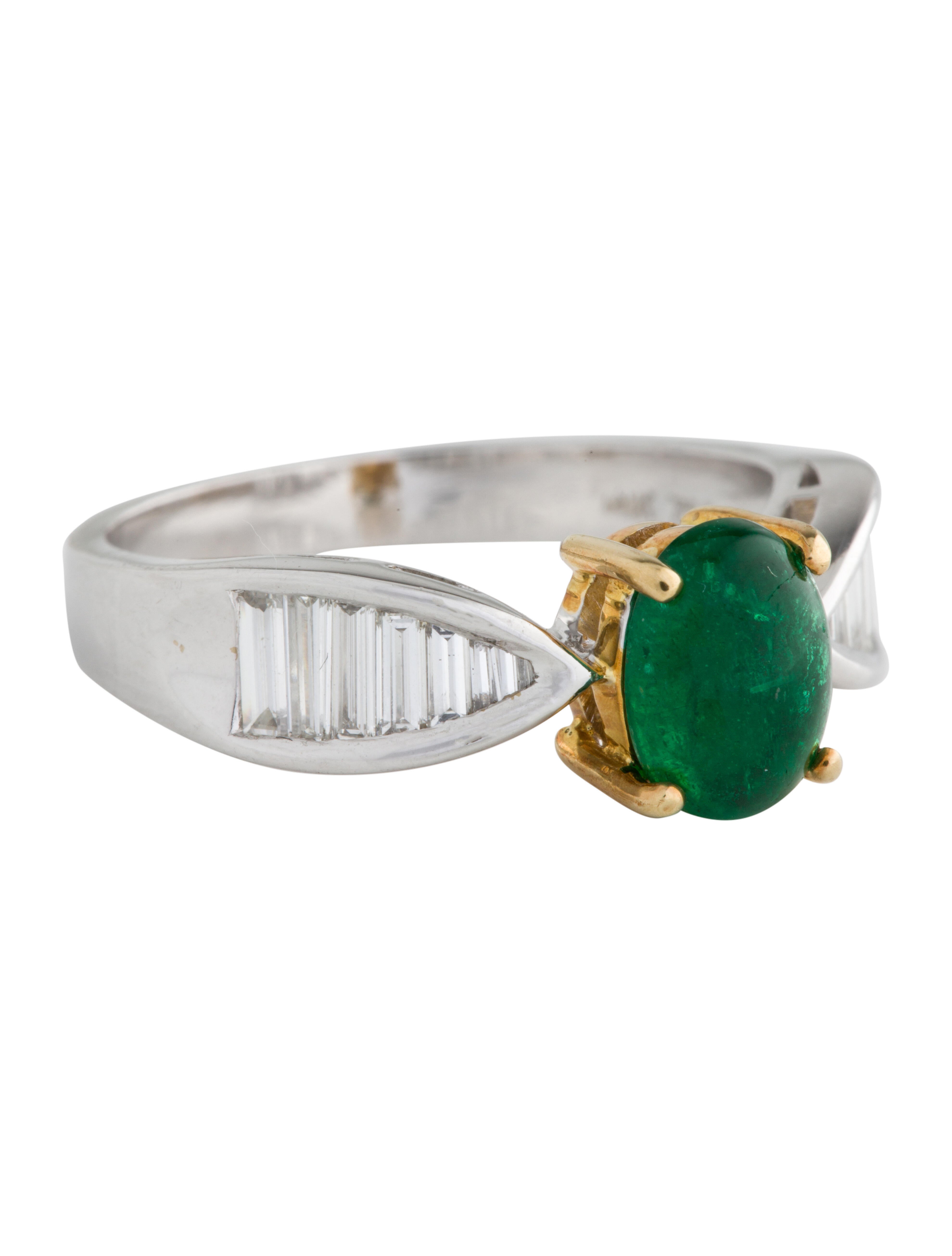 Ring 18K 1.33ctw Emerald & Diamond Cocktail