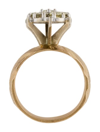 Ring 14K Diamond Cluster Cocktail Ring