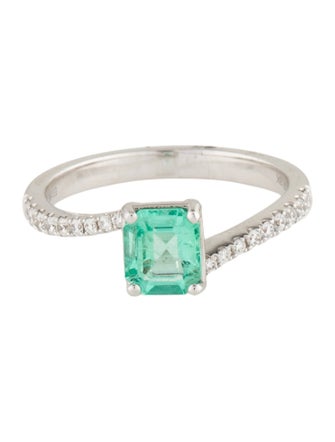 Ring 18K Emerald & Diamond Cocktail Ring