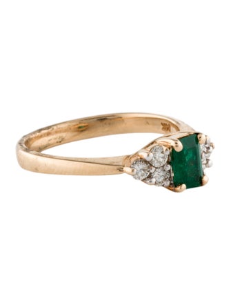 Ring 14K Emerald & Diamond Cocktail Ring