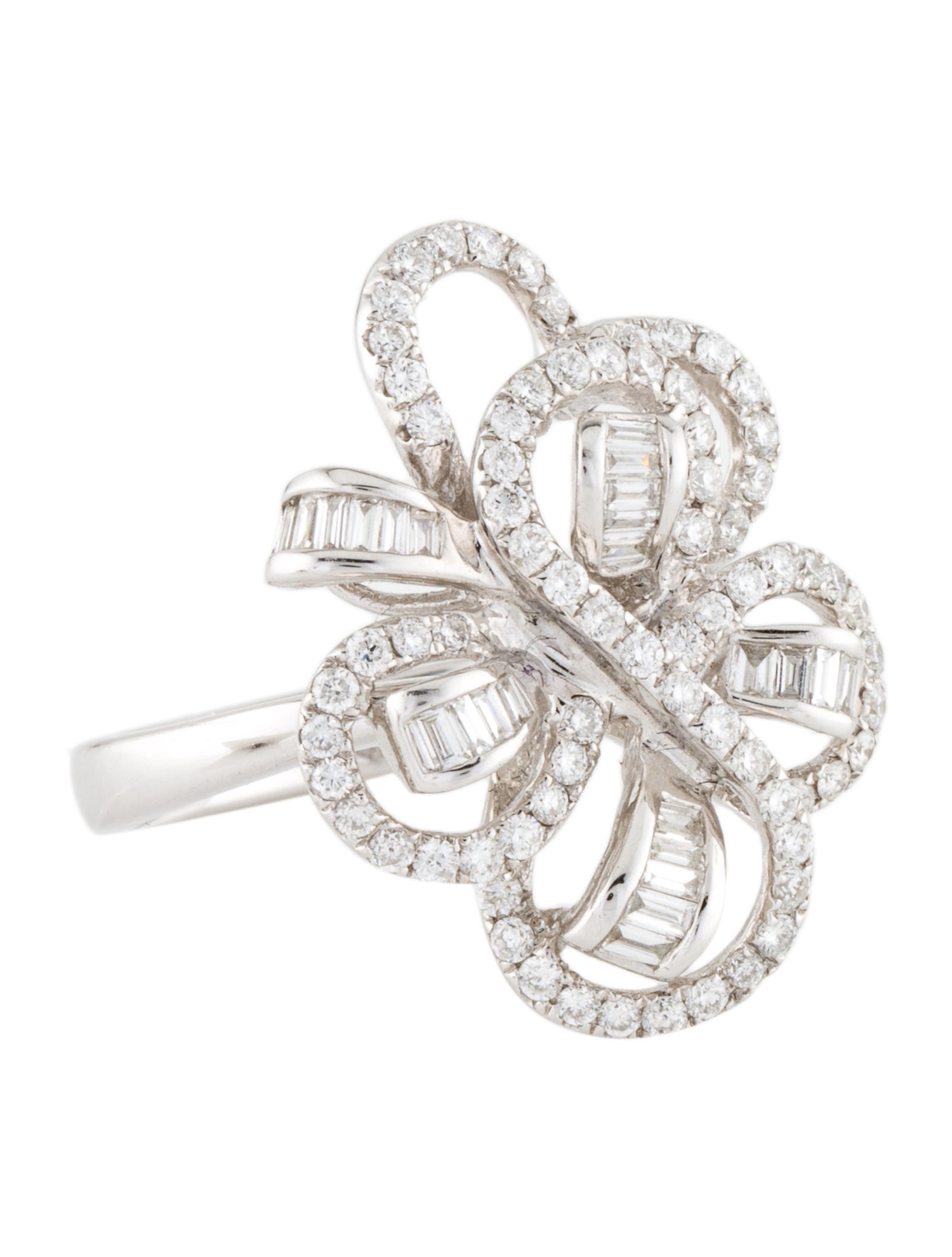 Ring 18K 1.00ctw Diamond Cocktail Ring