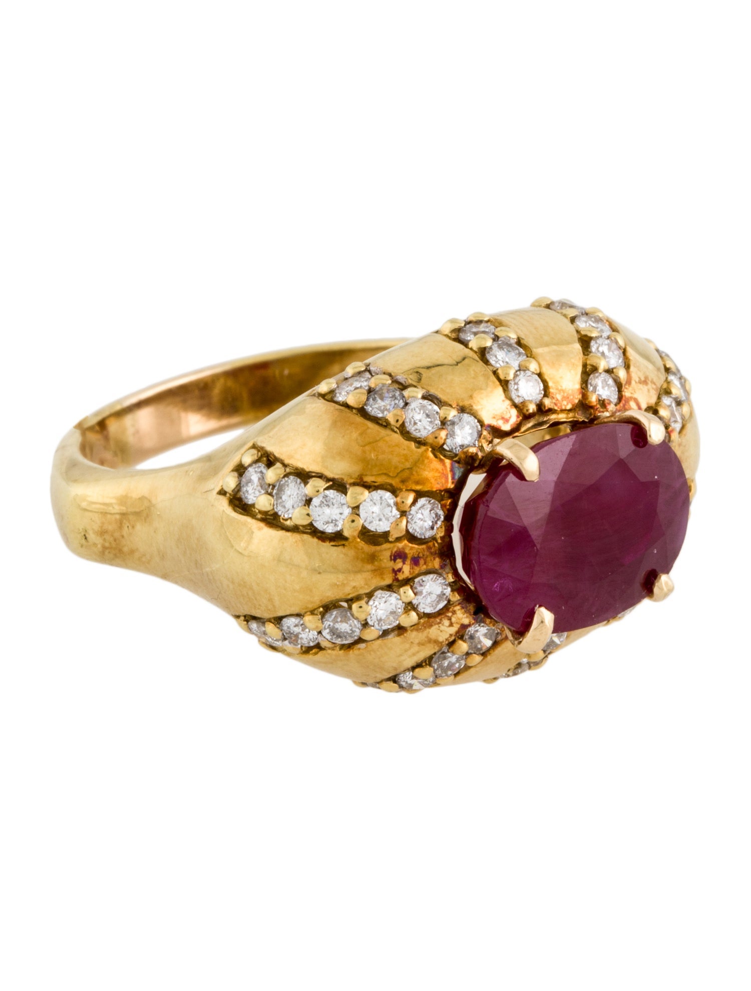 Ring 18K Ruby & Diamond Cocktail Ring