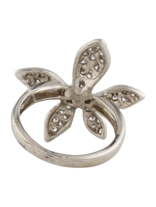 Ring Platinum Diamond Cocktail Ring