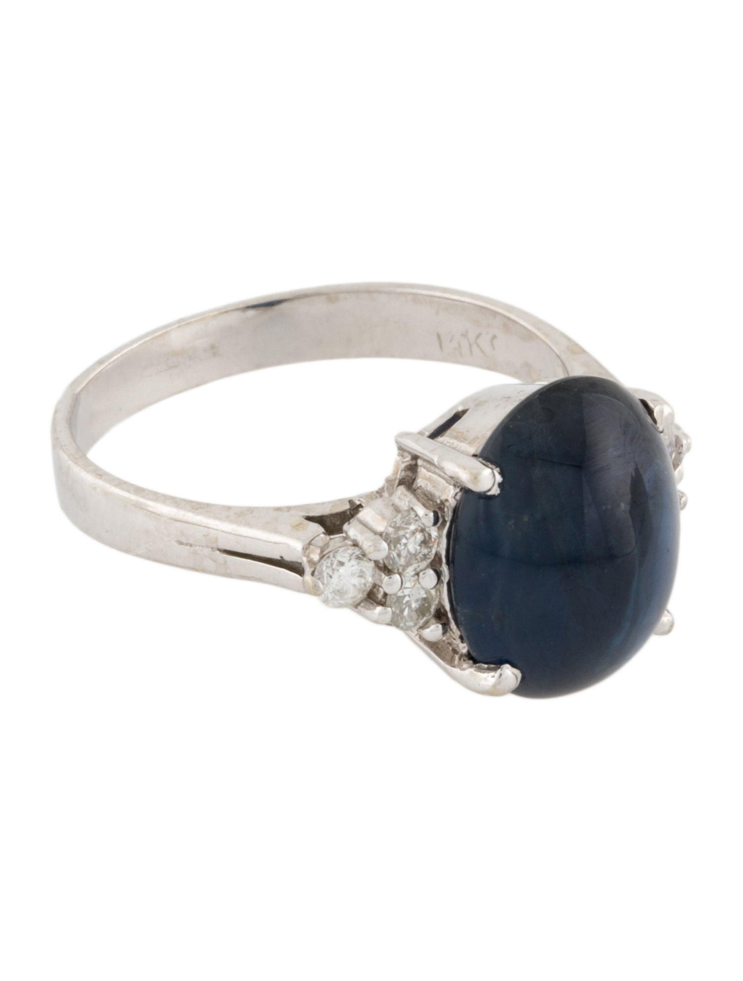 Ring 6.46ct Thai Sapphire Cabochon & Diamond Ring