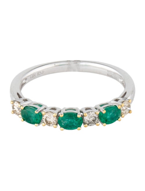 Ring 14K Emerald & Diamond Band