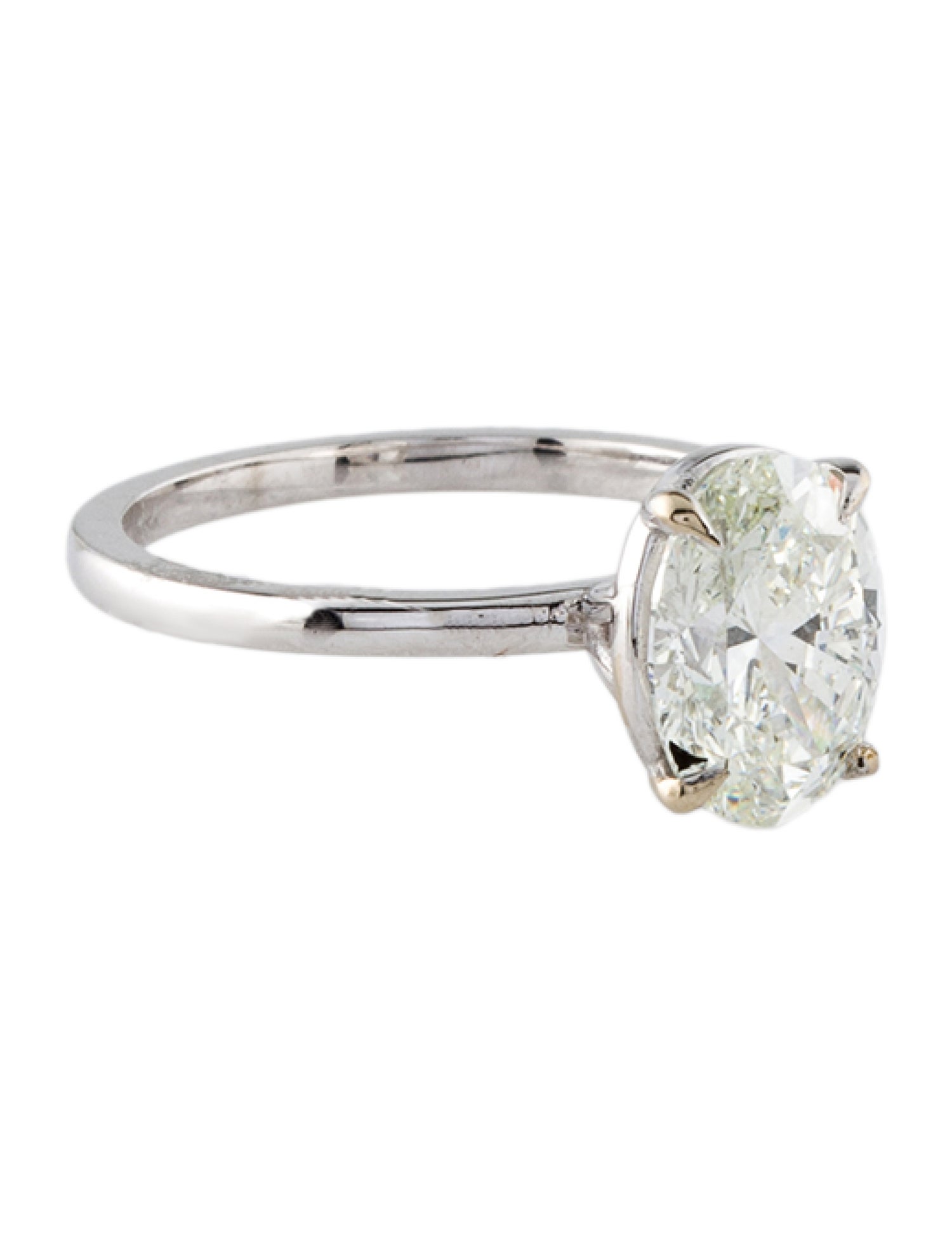 Ring 18K 2.03ct Lab-Grown Diamond Engagement Ring
