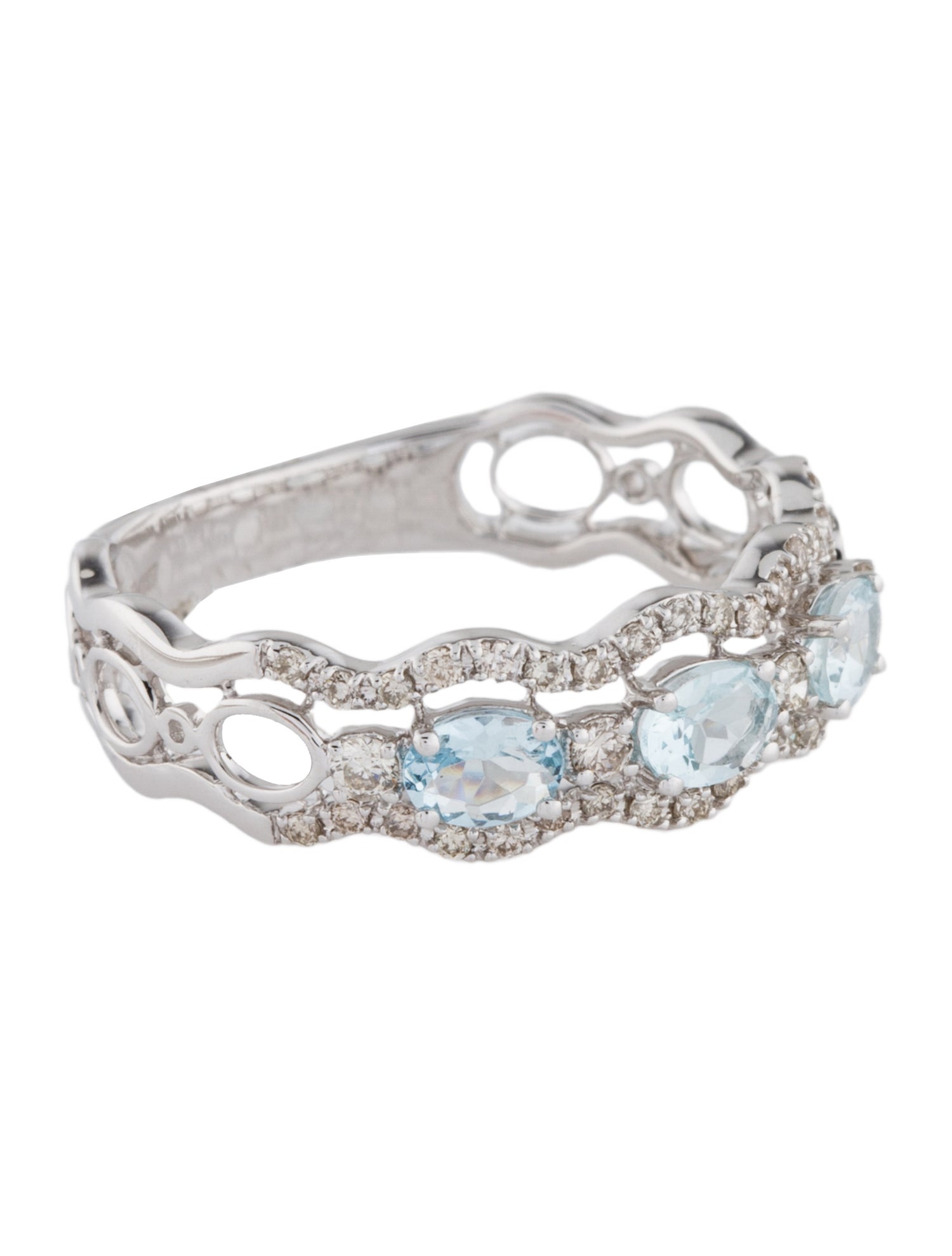 Ring 14K Aquamarine & Diamond Band