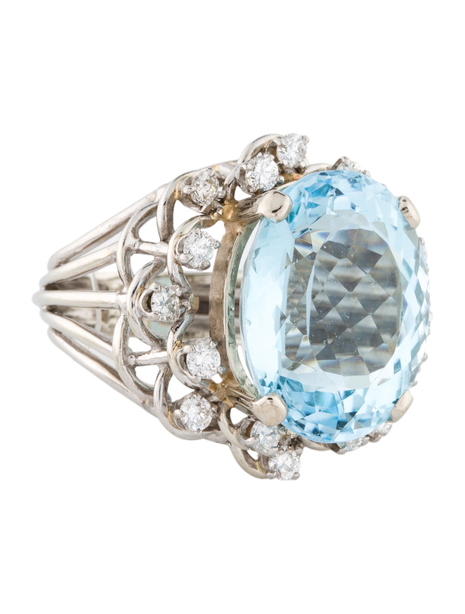 Ring 21.43ct Topaz & Diamond Cocktail Ring