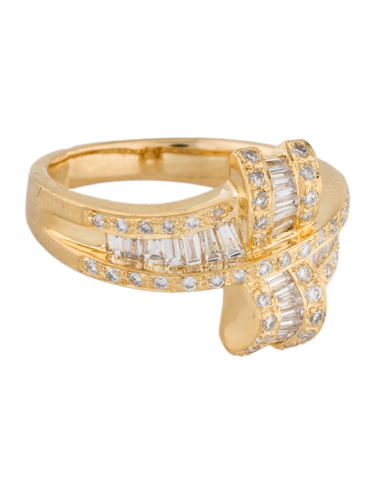 Ring 18K Diamond Cocktail Ring