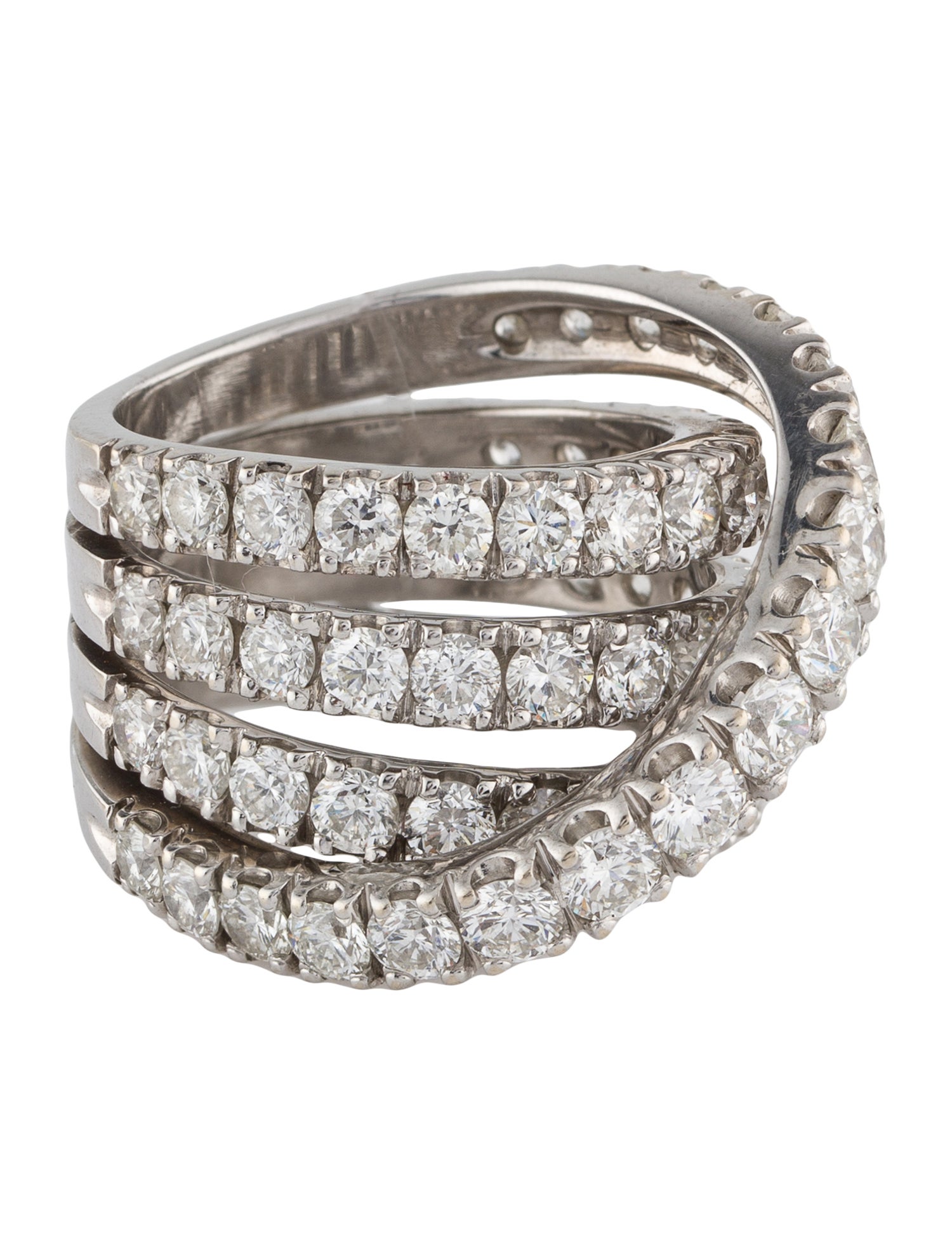 Ring 18K 6.10ctw Diamond Twisted Band