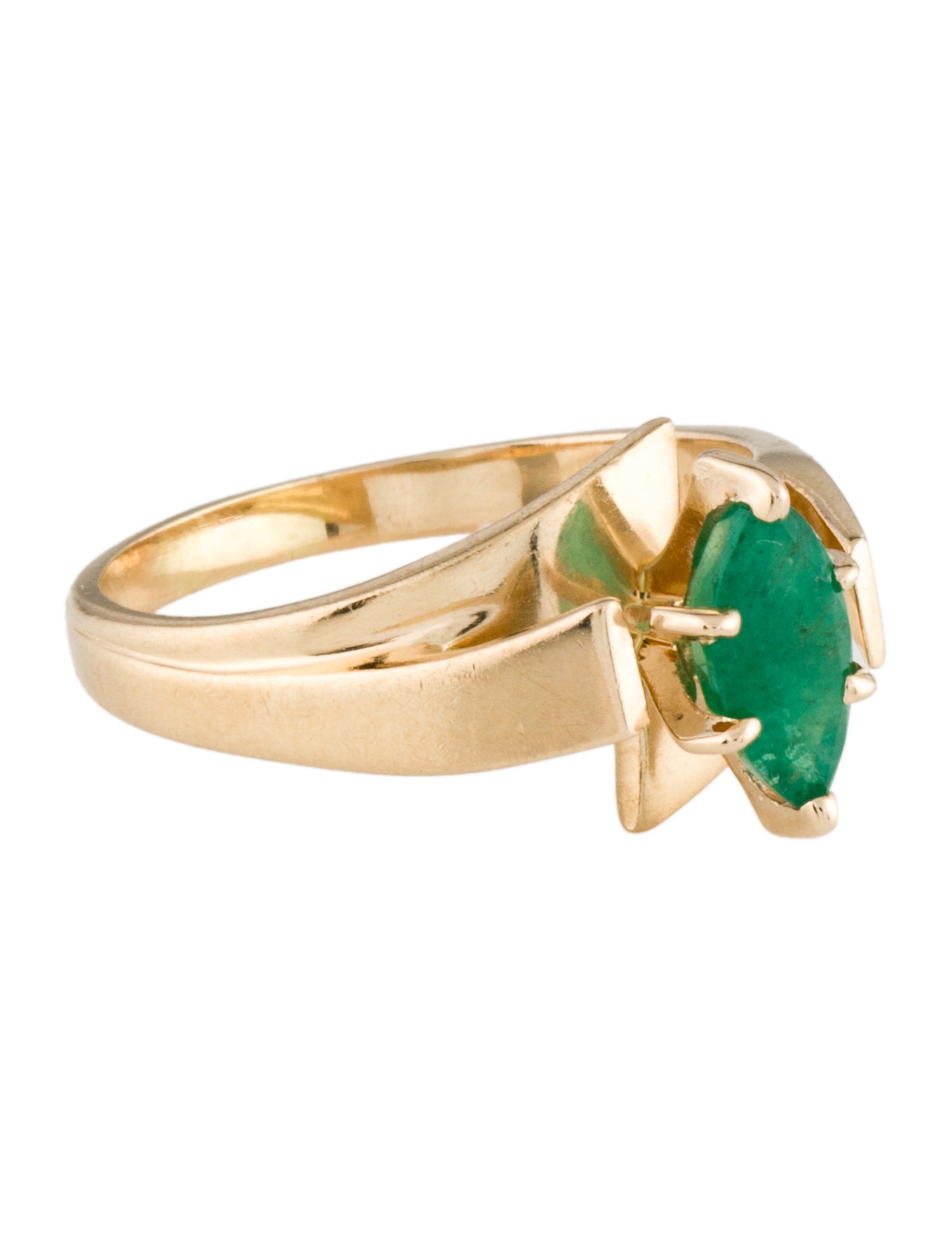 Ring 14K Emerald Cocktail Ring