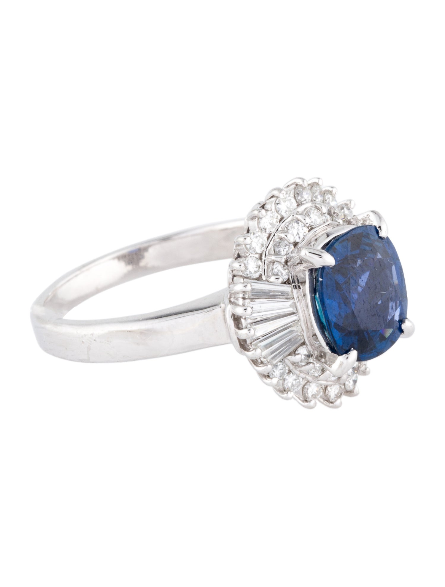 Ring Platinum 3.15ctw Sapphire & Diamond Cocktail Ring