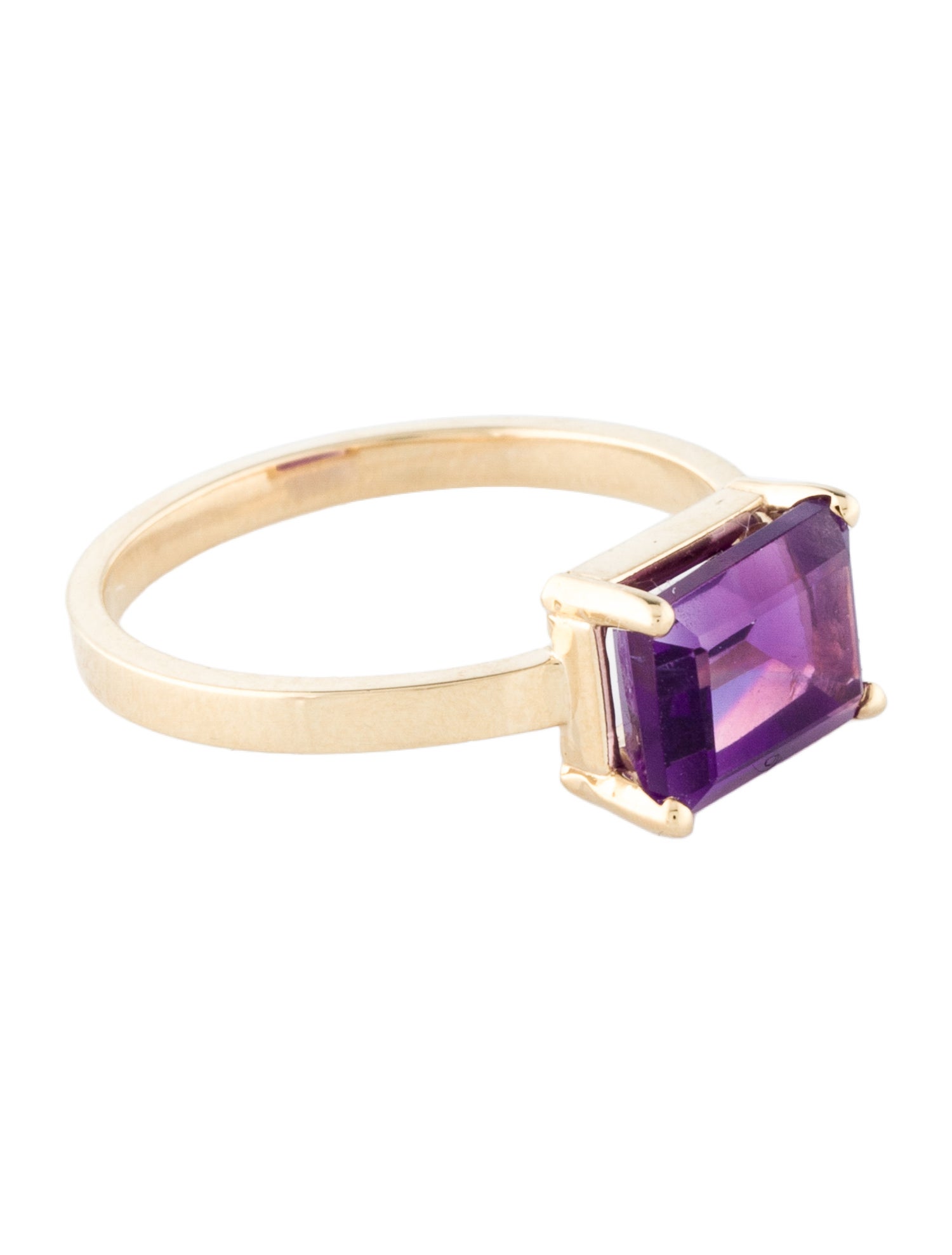 Ring 14K 1.61ct Amethyst Cocktail Ring