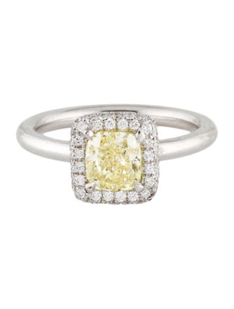 Ring 18K Diamond Halo Cocktail