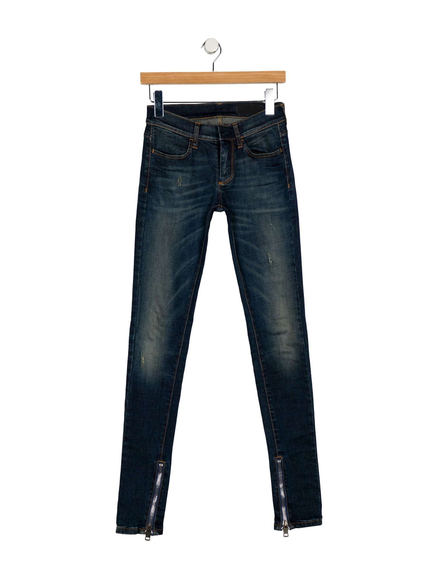 Ring Low-Rise Skinny Leg Jeans