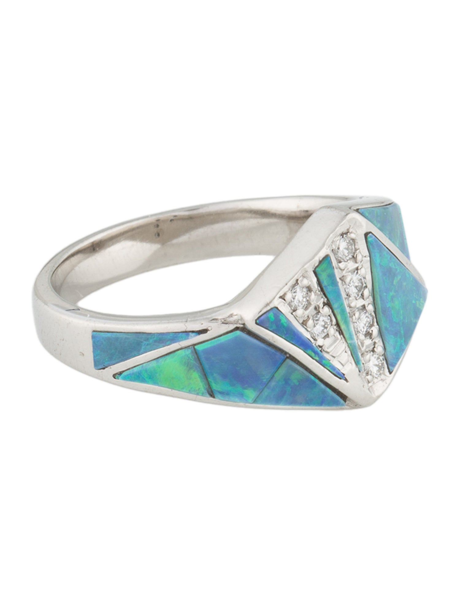 Ring Platinum Opal & Diamond Band