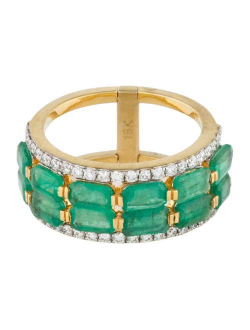 Ring 18K 3.04ctw Emerald & Diamond Connected Band