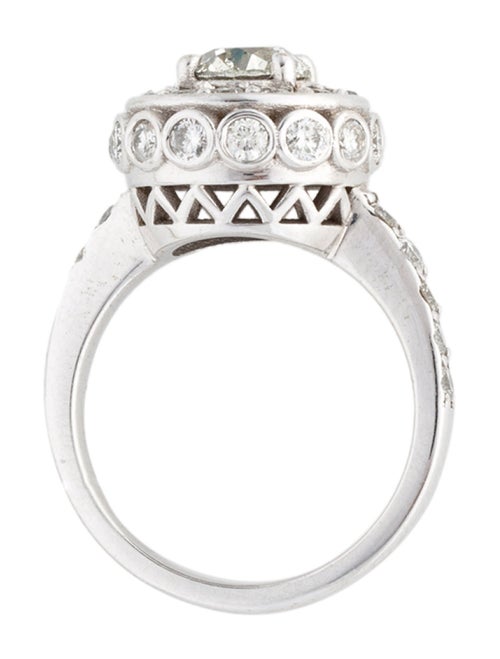 Ring 18K 2.10ctw Diamond Cocktail Ring