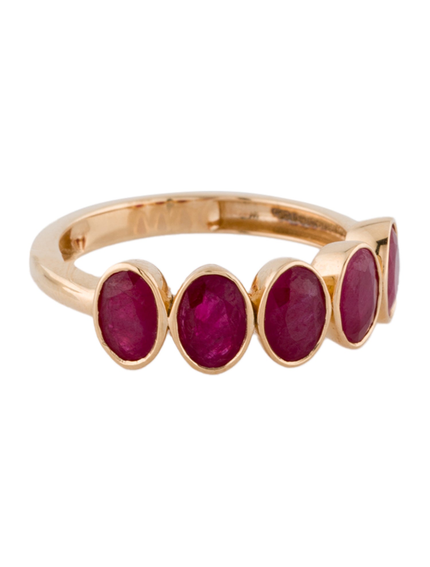 Ring 18K 2.68ctw Ruby Band
